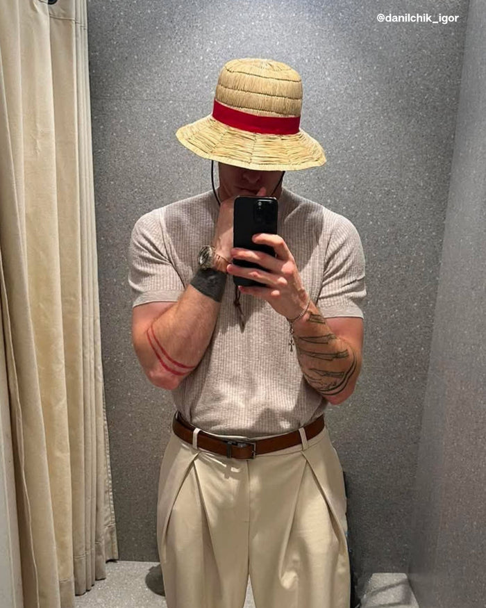 Luffy straw hat worn by a customer